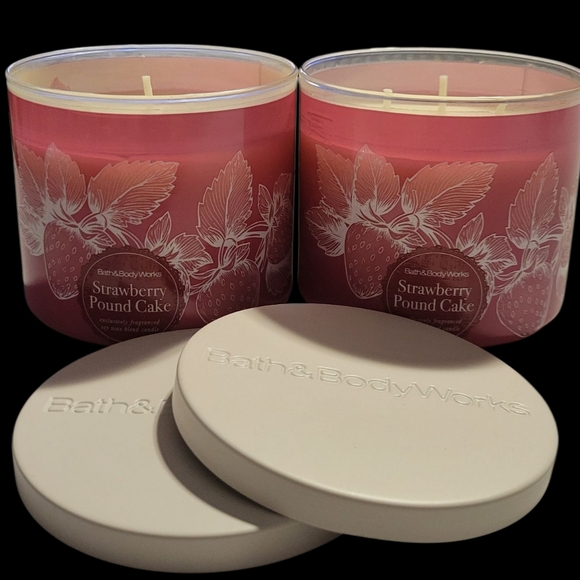 2pc Bath & Body Works Strawberry Pound Cake 3-Wick Candles- NEW!! - Picture 1 of 2